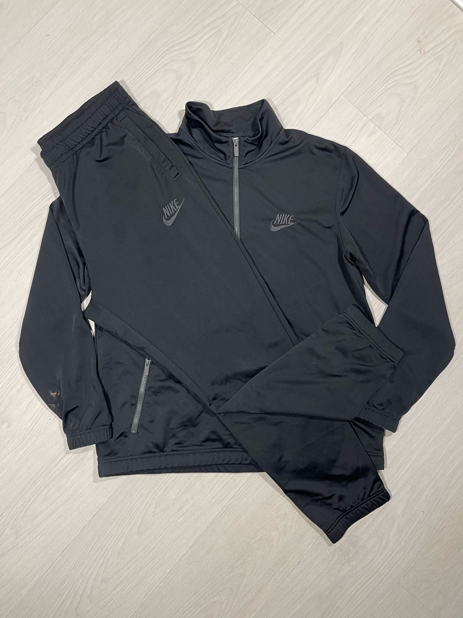 *OUTLET* Nike Tracksuit - XL - Active Supply