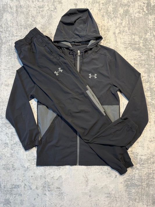 *OUTLET* Under Armour Tracksuit - M - Active Supply