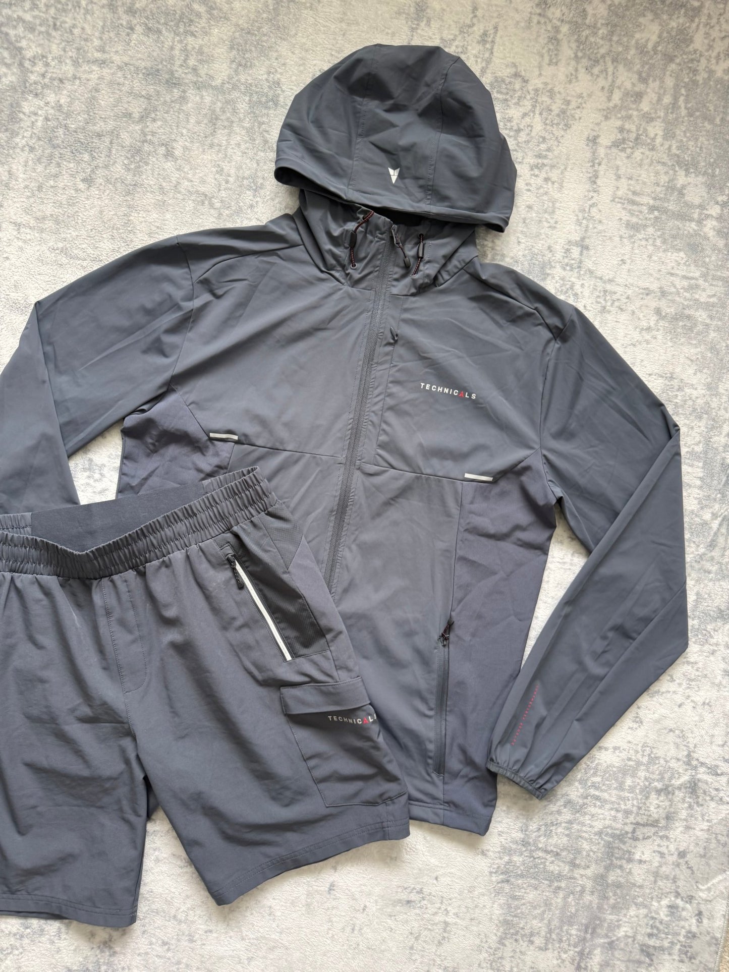 Technicals Windbreaker Short Set - M - Active Supply