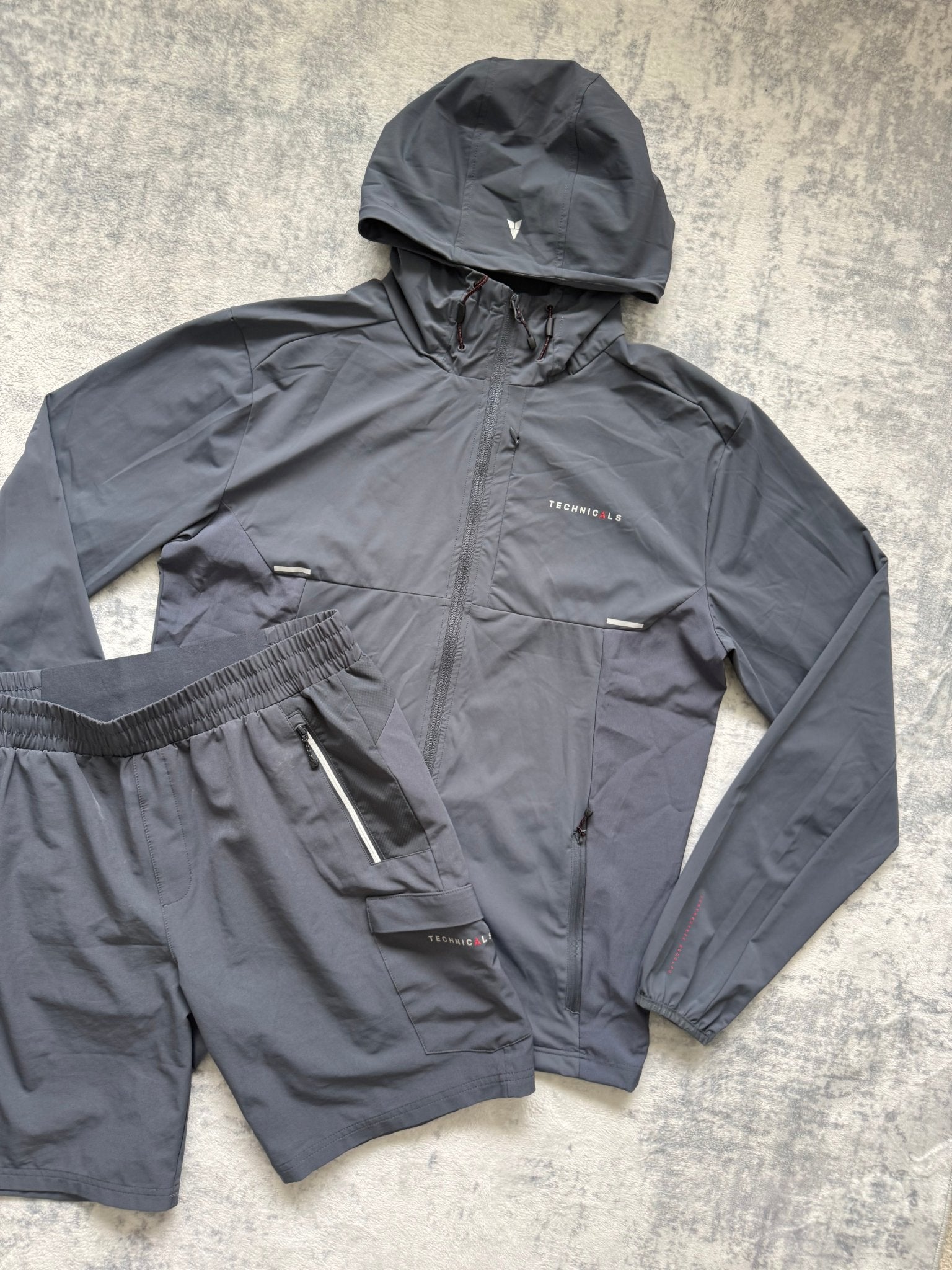 Technicals Windbreaker Short Set - M - Active Supply