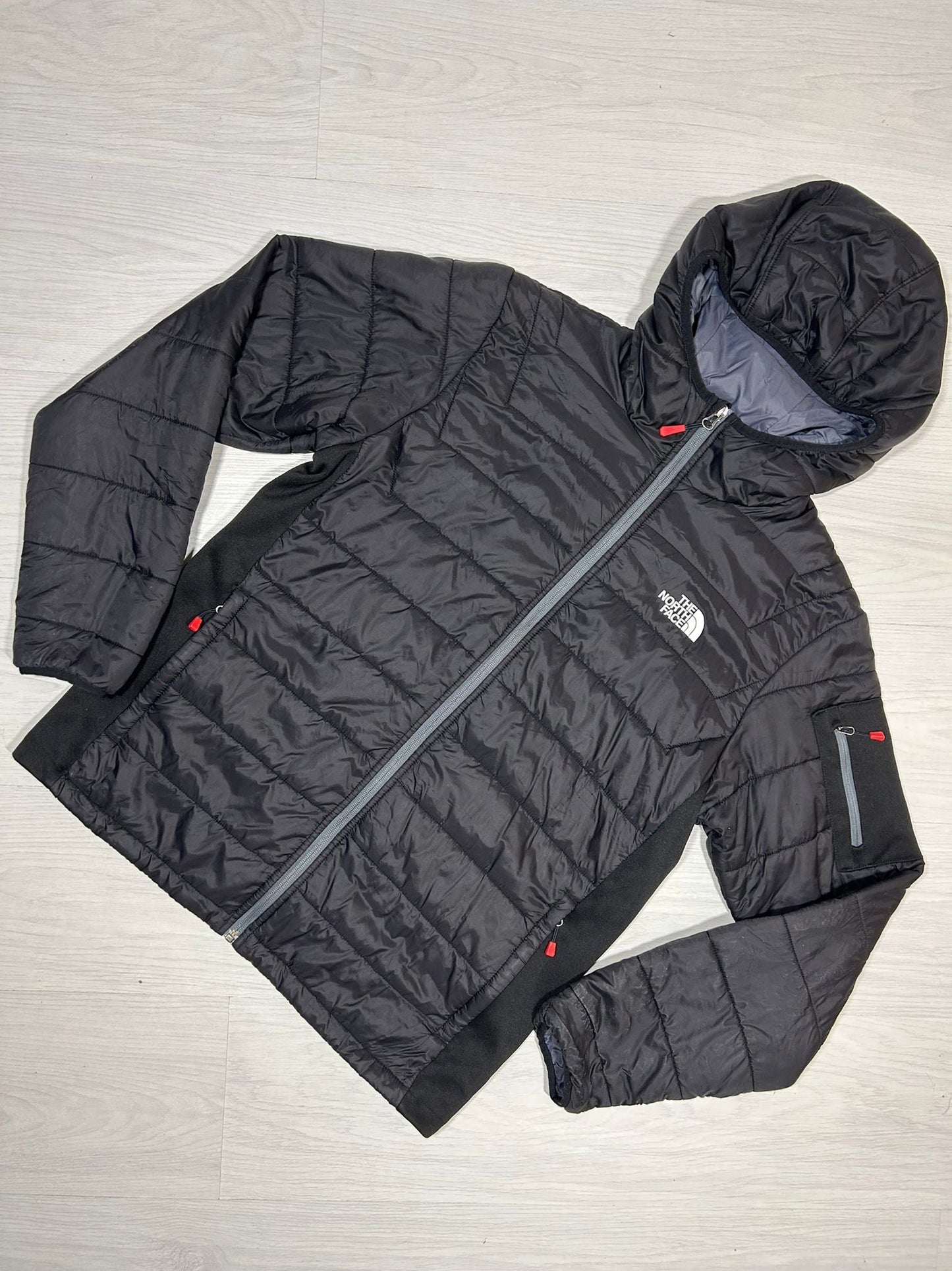 The North Face Puffer - M - Active Supply