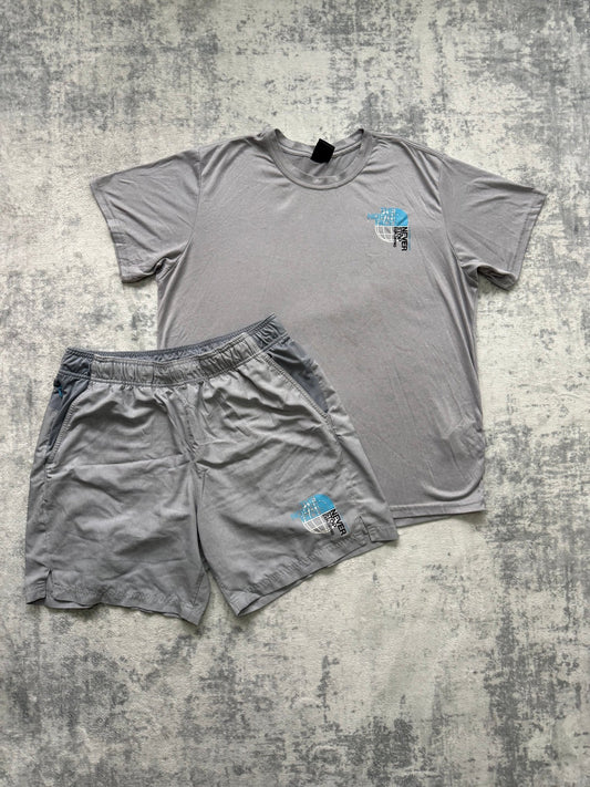 The North Face Short Set - L - Active Supply