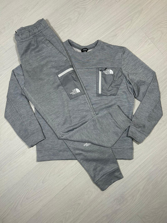 The North Face Tracksuit - L/M - Active Supply