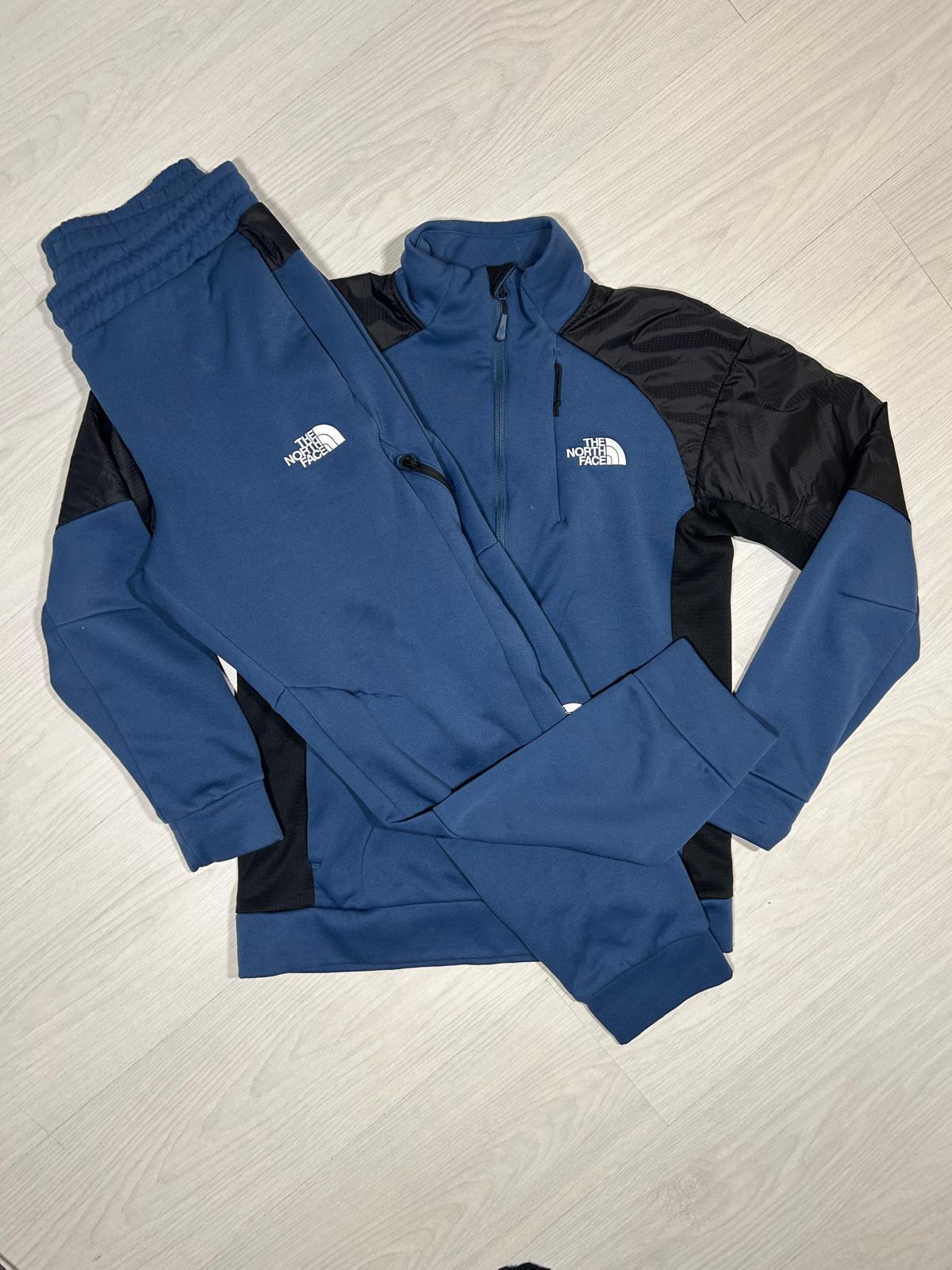 The North Face Tracksuit - S - Active Supply