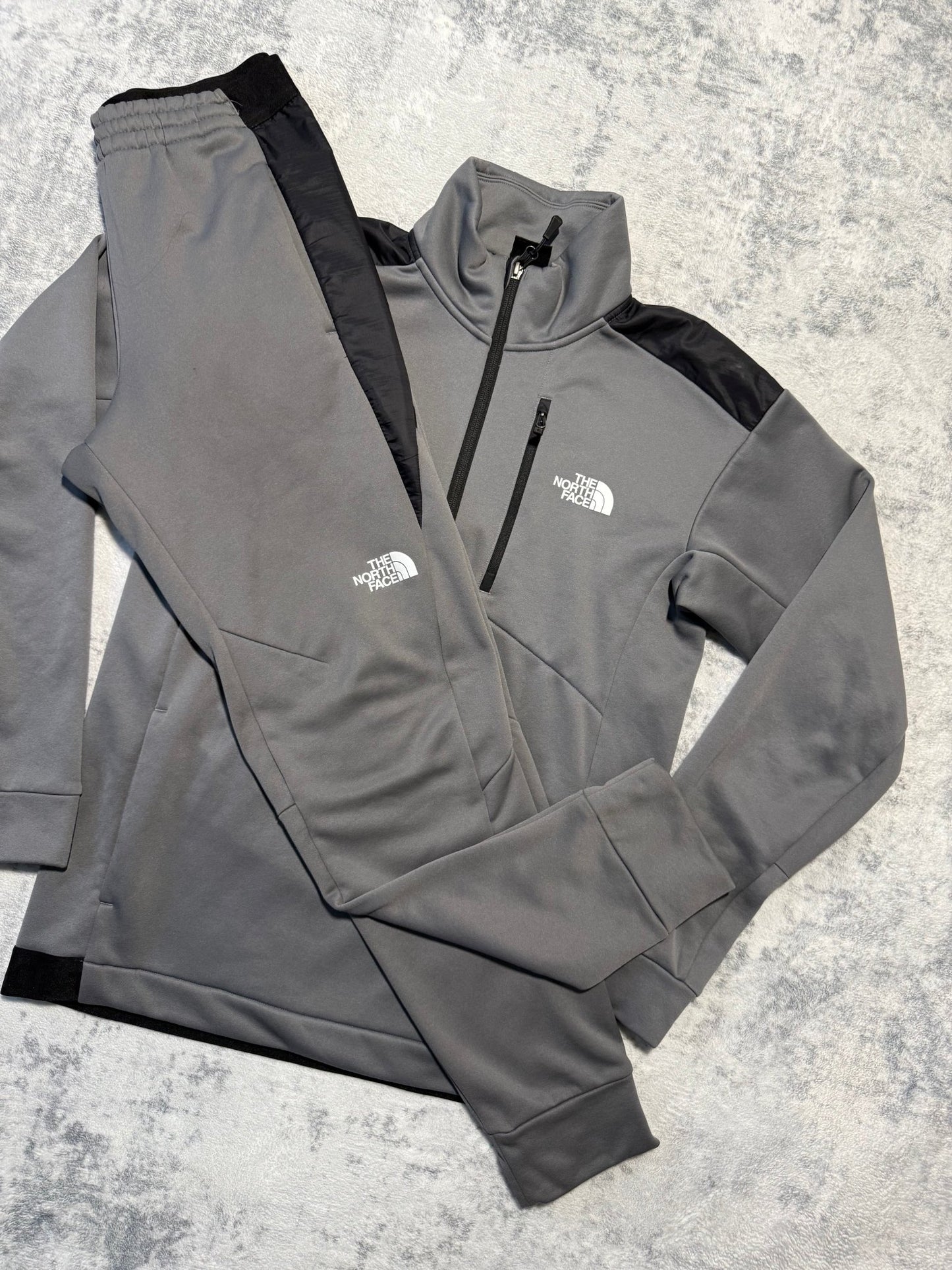 The North Face Tracksuit - S/XS - Active Supply