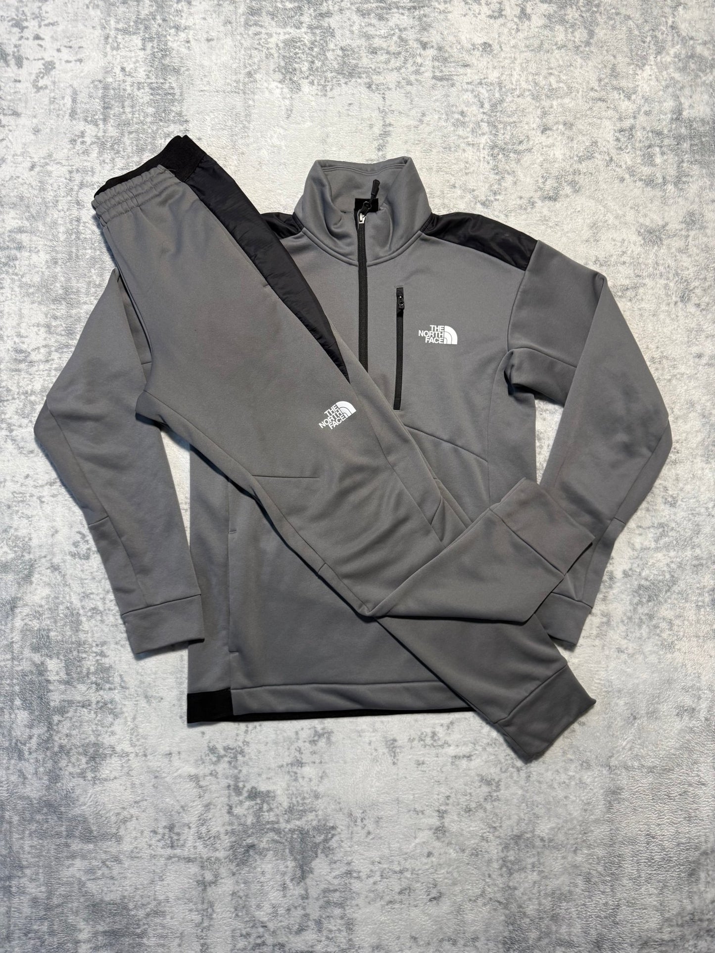 The North Face Tracksuit - S/XS - Active Supply