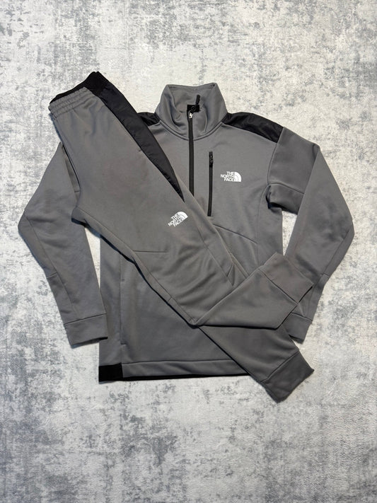 The North Face Tracksuit - S/XS - Active Supply