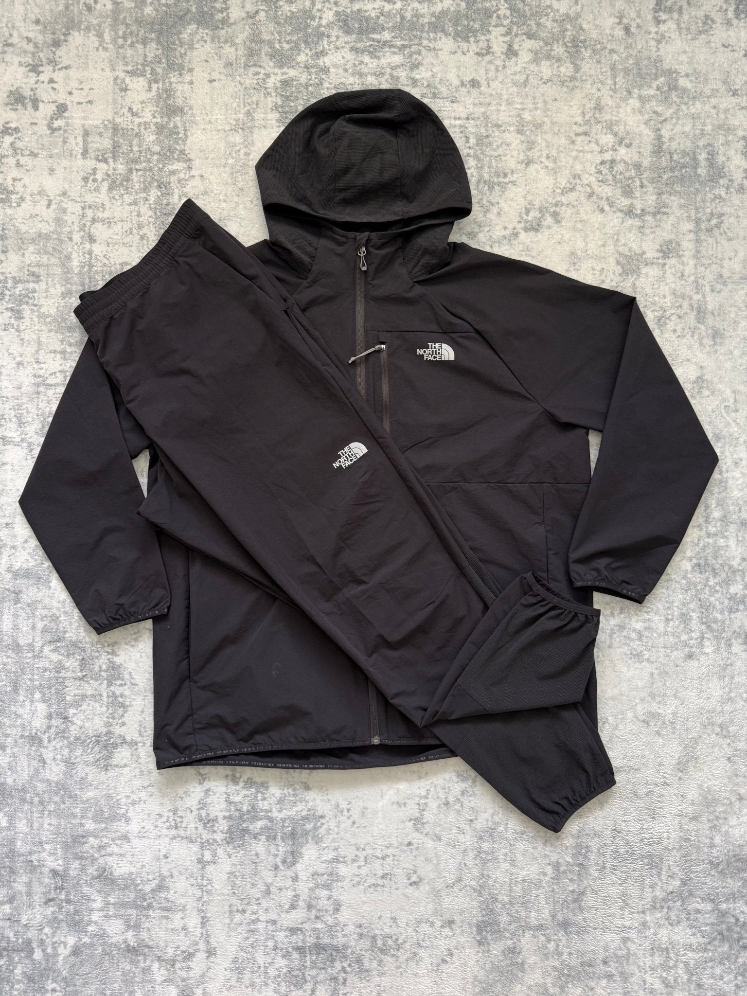 The North Face Tracksuit - XXL/XL - Active Supply