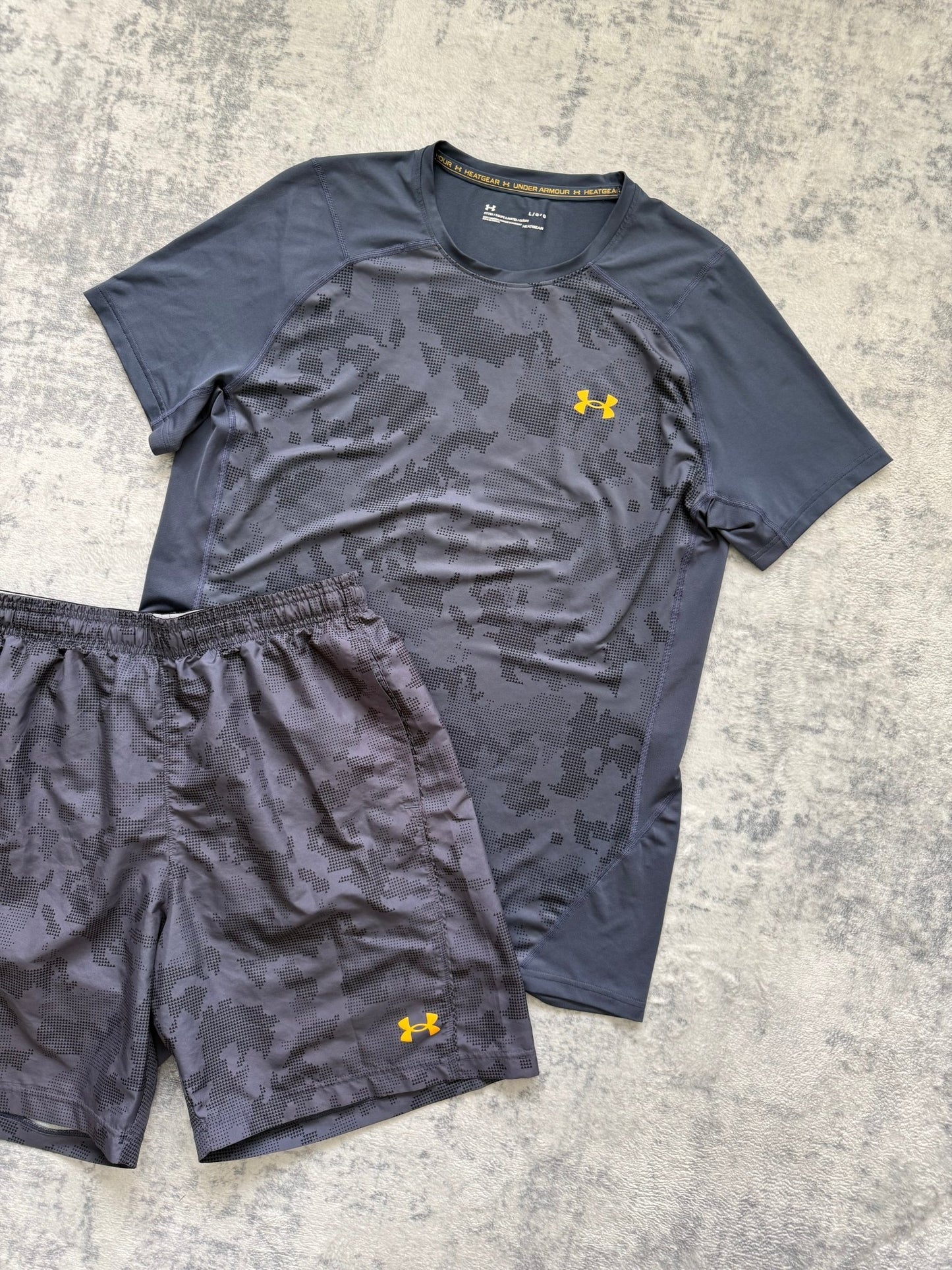 Under Armour Short Set - L - Active Supply