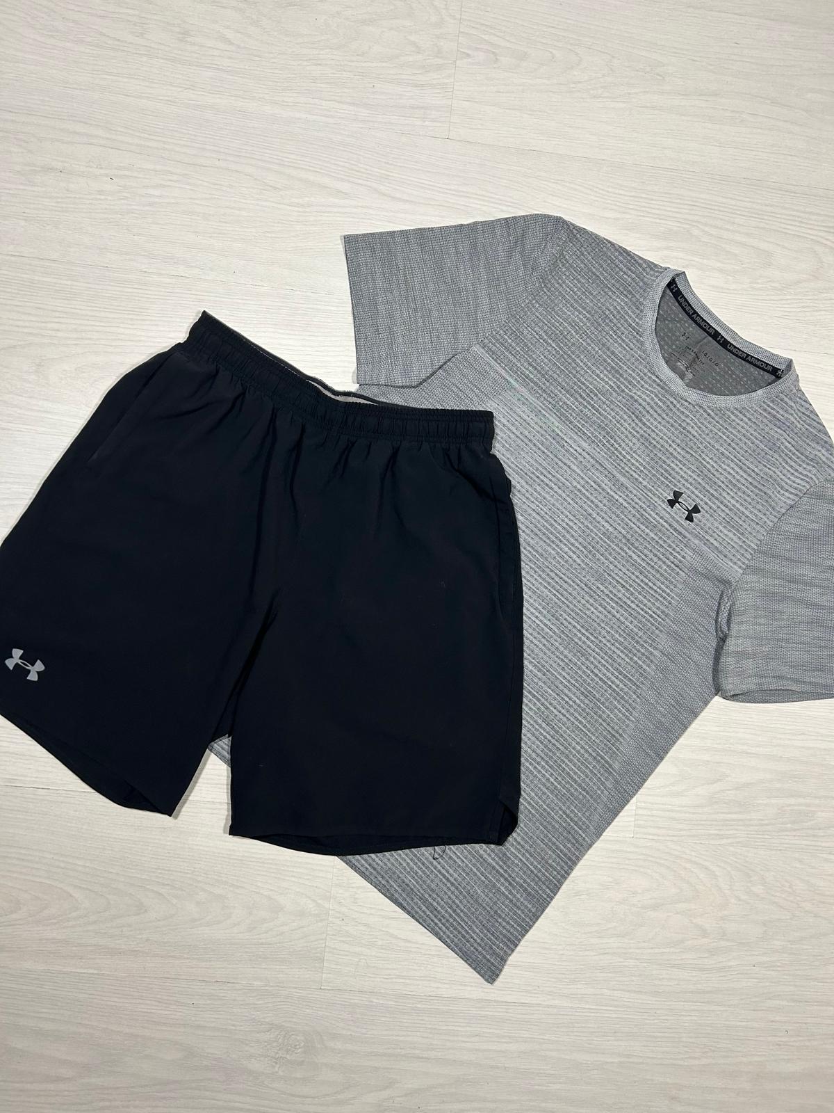 Under Armour Short Set - L/M - Active Supply