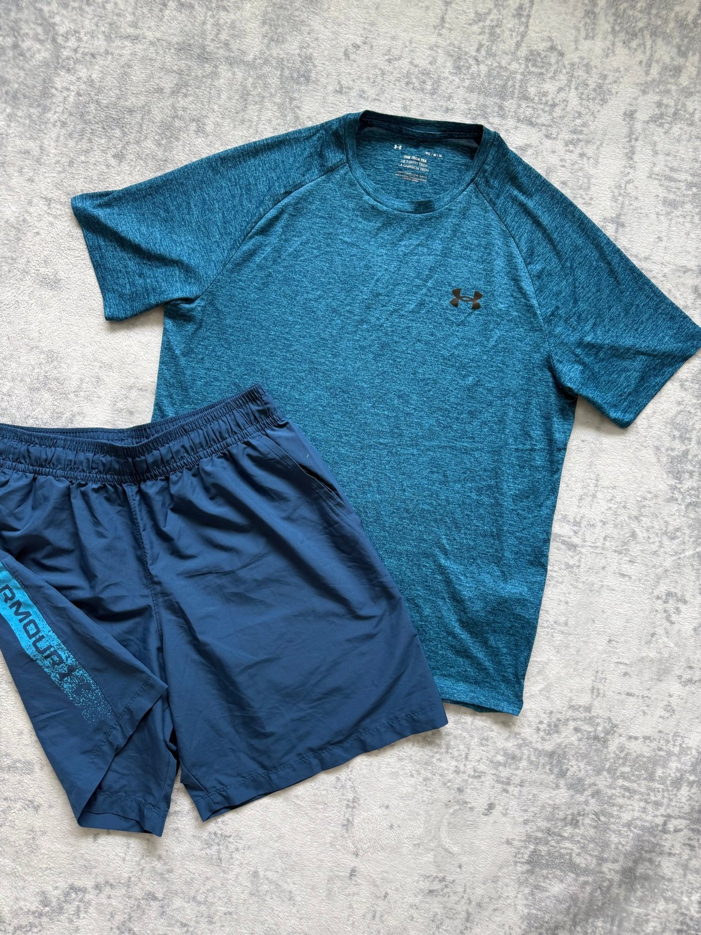 Under Armour Short Set - M/L - Active Supply