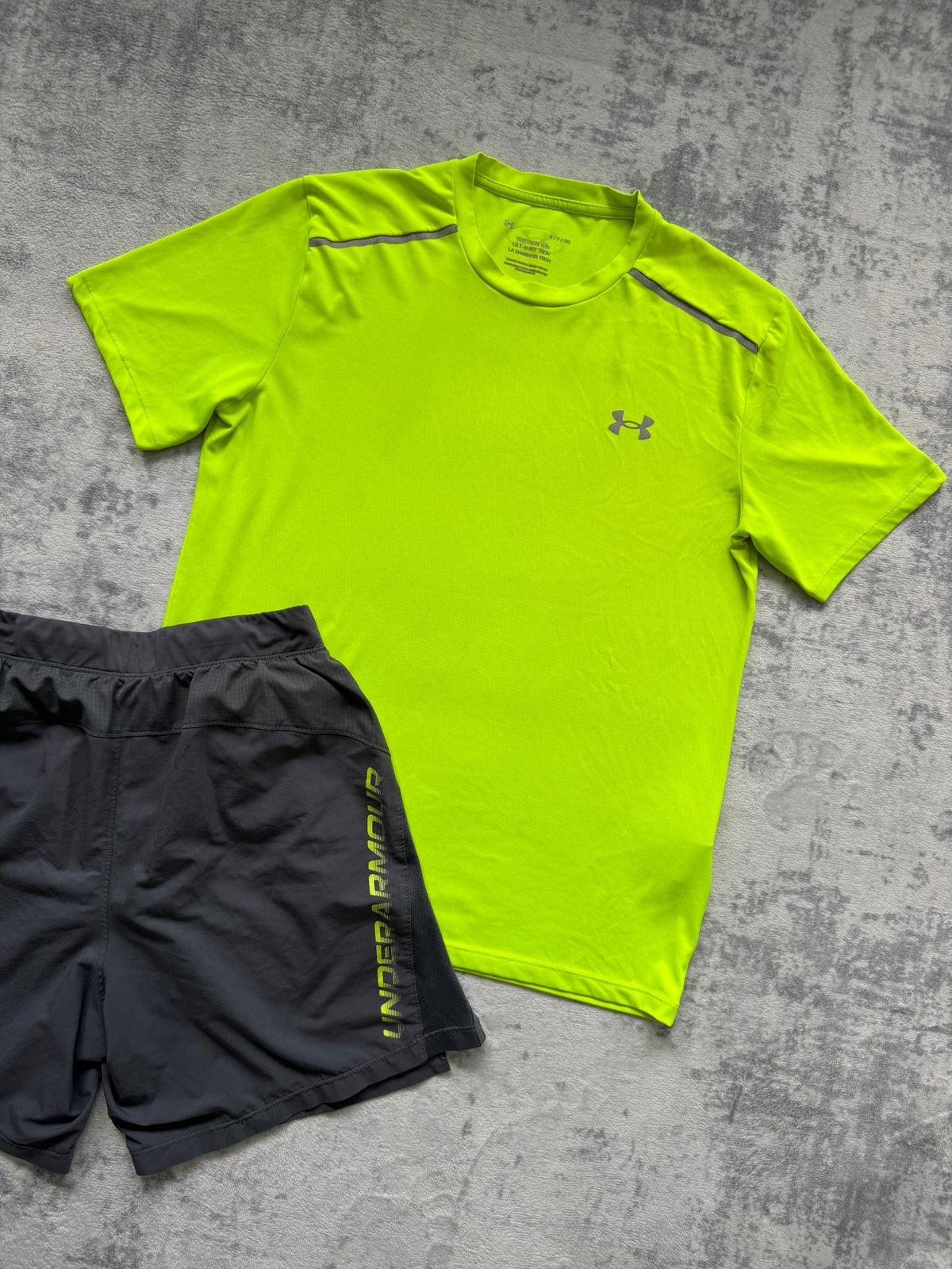 Under Armour Short Set - S/M - Active Supply