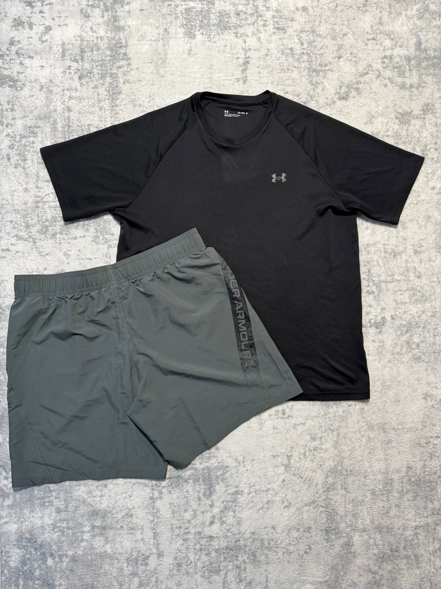 Under Armour Short Set - XL - Active Supply