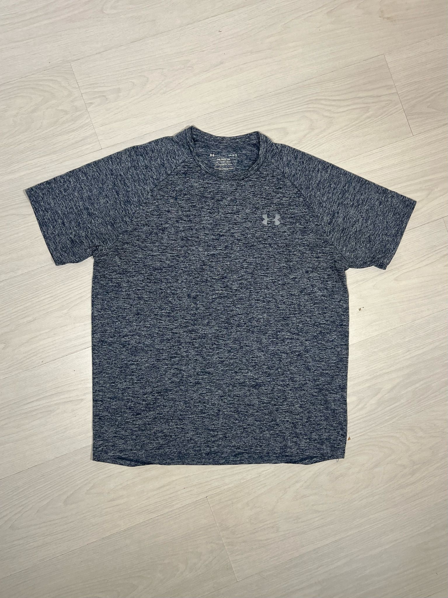 Under Armour T Shirt - L - Active Supply