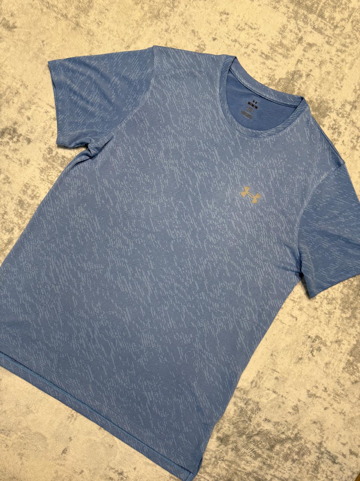 Under Armour T Shirt - M - Active Supply