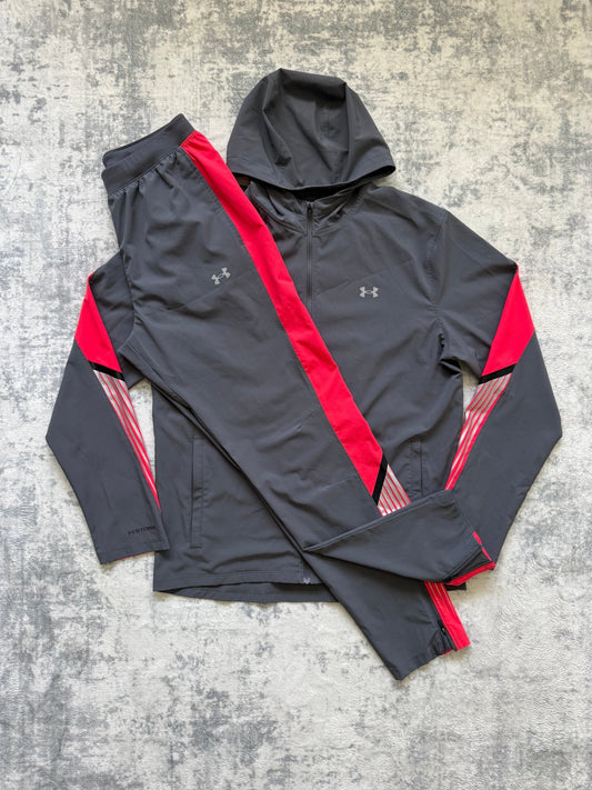 Under Armour Tracksuit - M - Active Supply