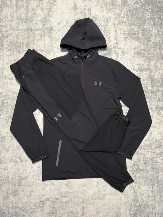 Under Armour Tracksuit - M - Active Supply
