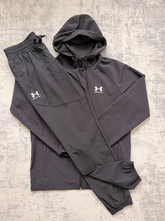 Under Armour Tracksuit - M - Active Supply