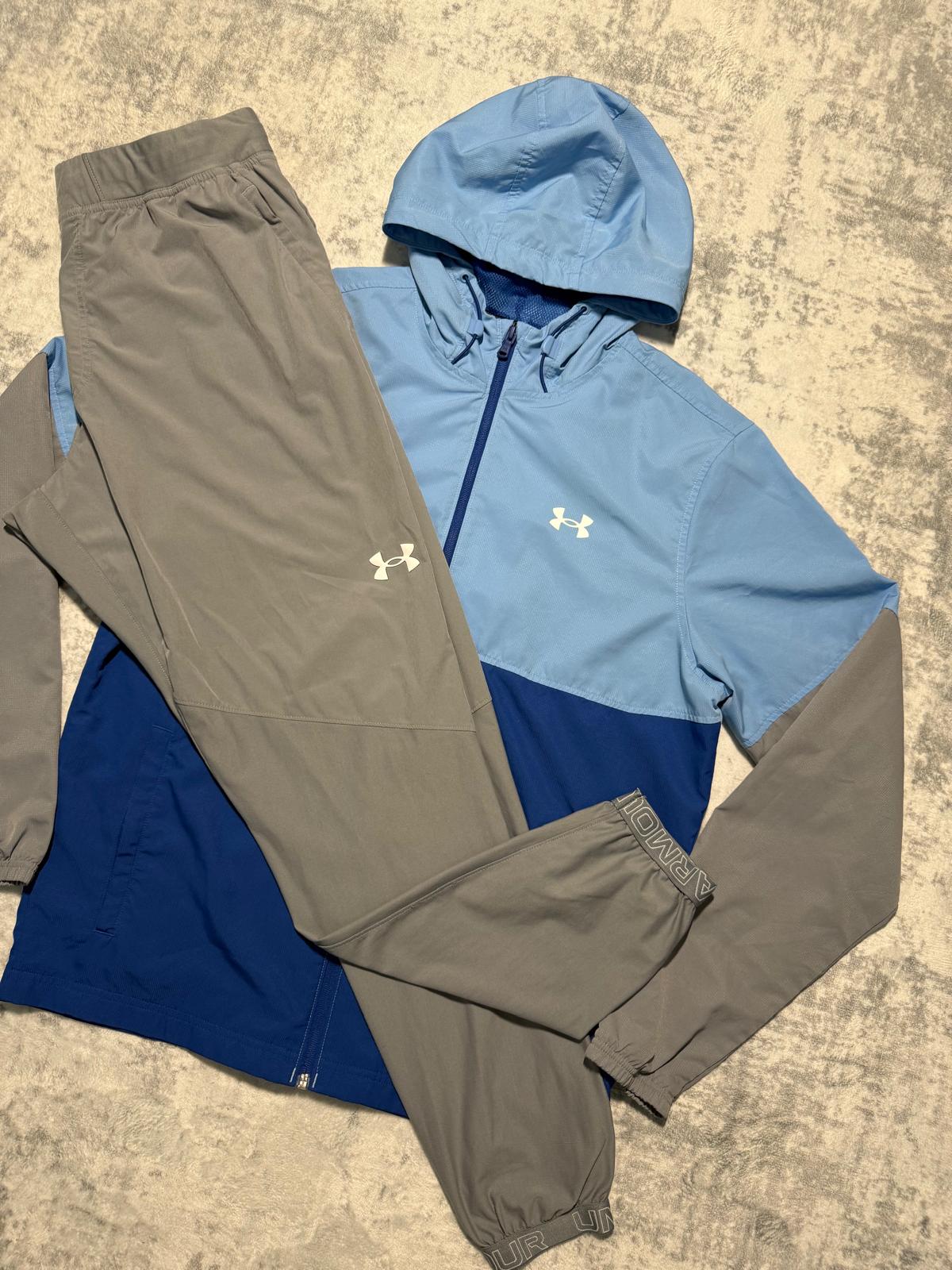 Under Armour Tracksuit - M/L - Active Supply