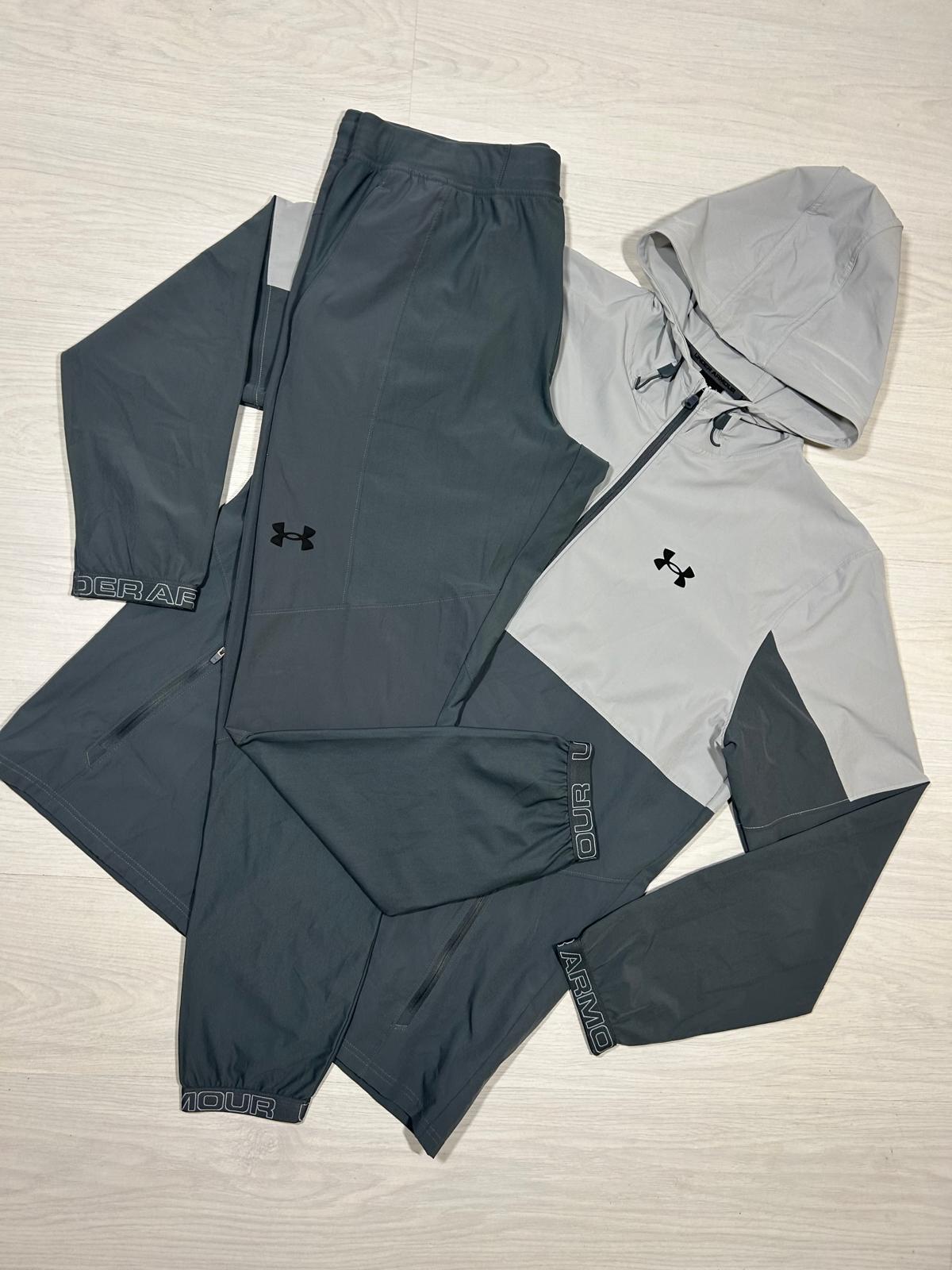 Under Armour Tracksuit - XXL/XL - Active Supply