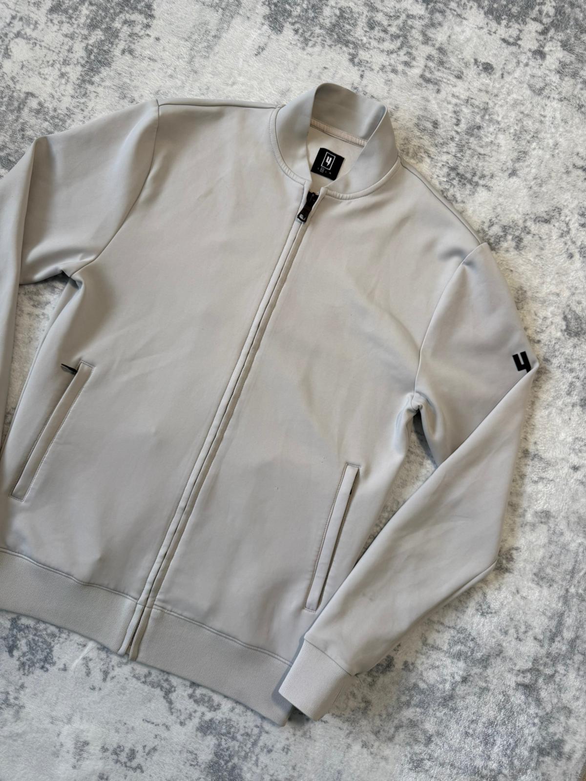 Yelir World Bomber Jacket - M - Active Supply