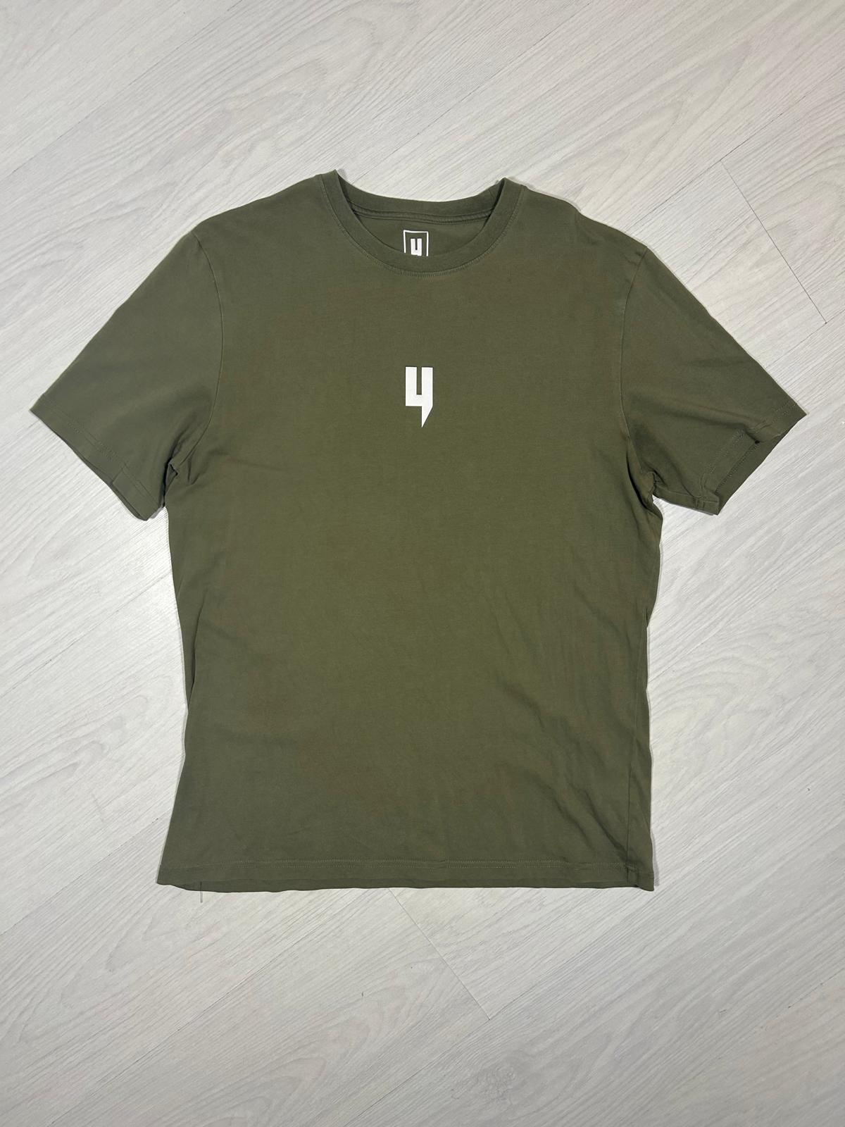 Yelir World T Shirt - L - Active Supply