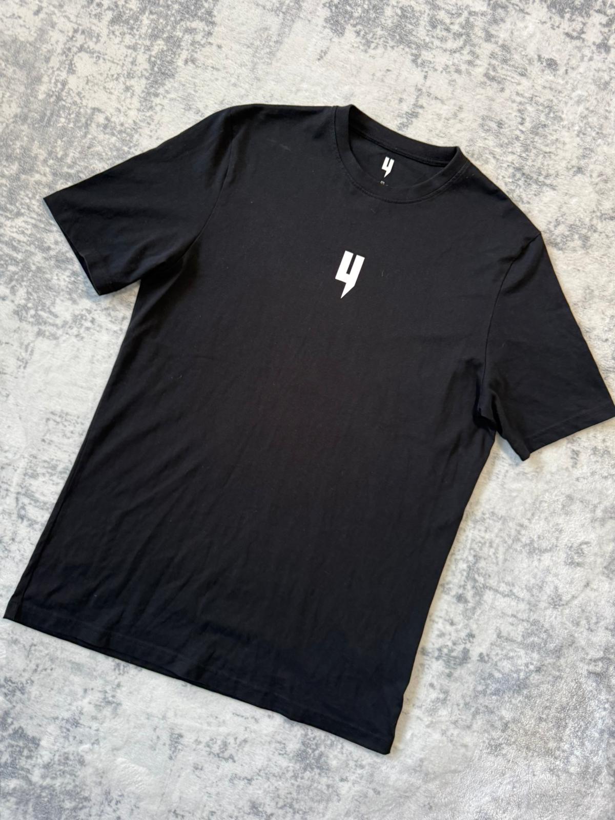 Yelir World T Shirt - L - Active Supply