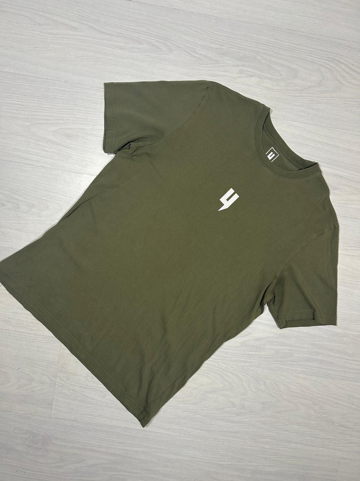 Yelir World T Shirt - L - Active Supply