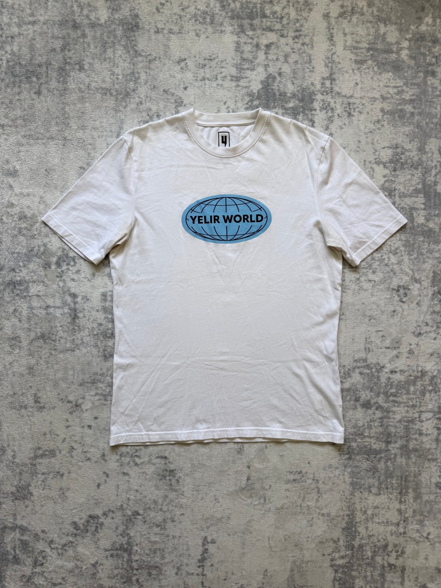 Yelir World T Shirt - M - Active Supply