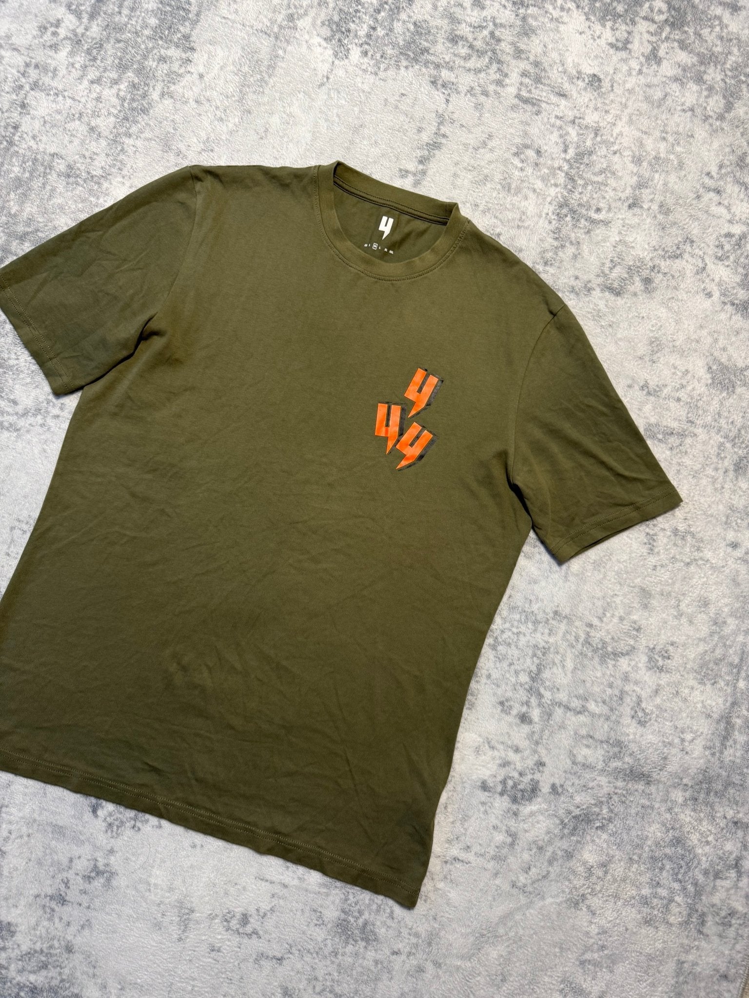 Yelir World T Shirt - M - Active Supply