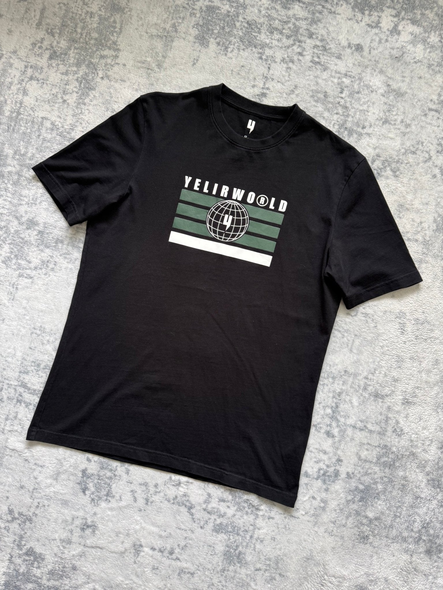 Yelir World T Shirt - M - Active Supply