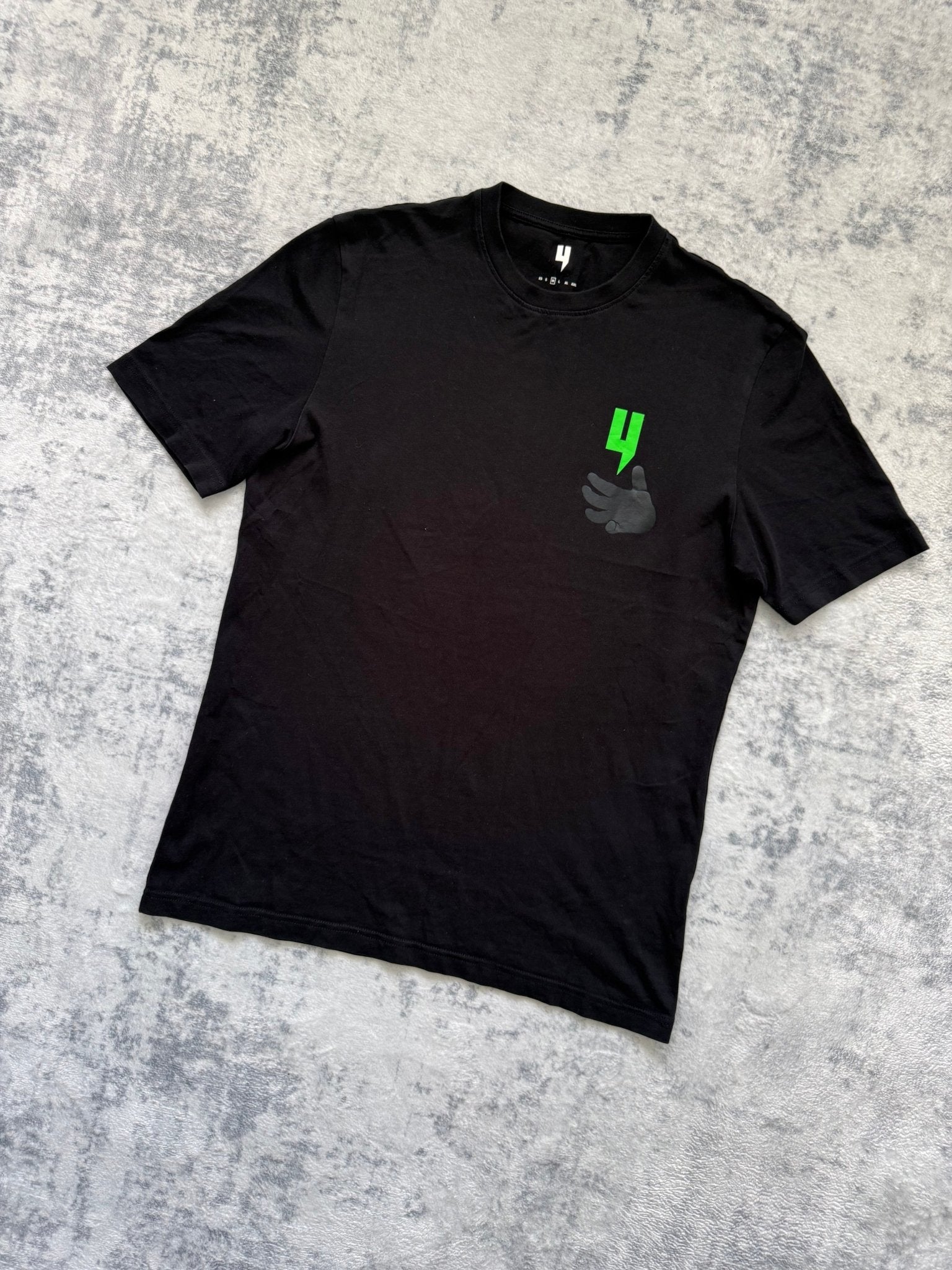 Yelir World T Shirt - M - Active Supply