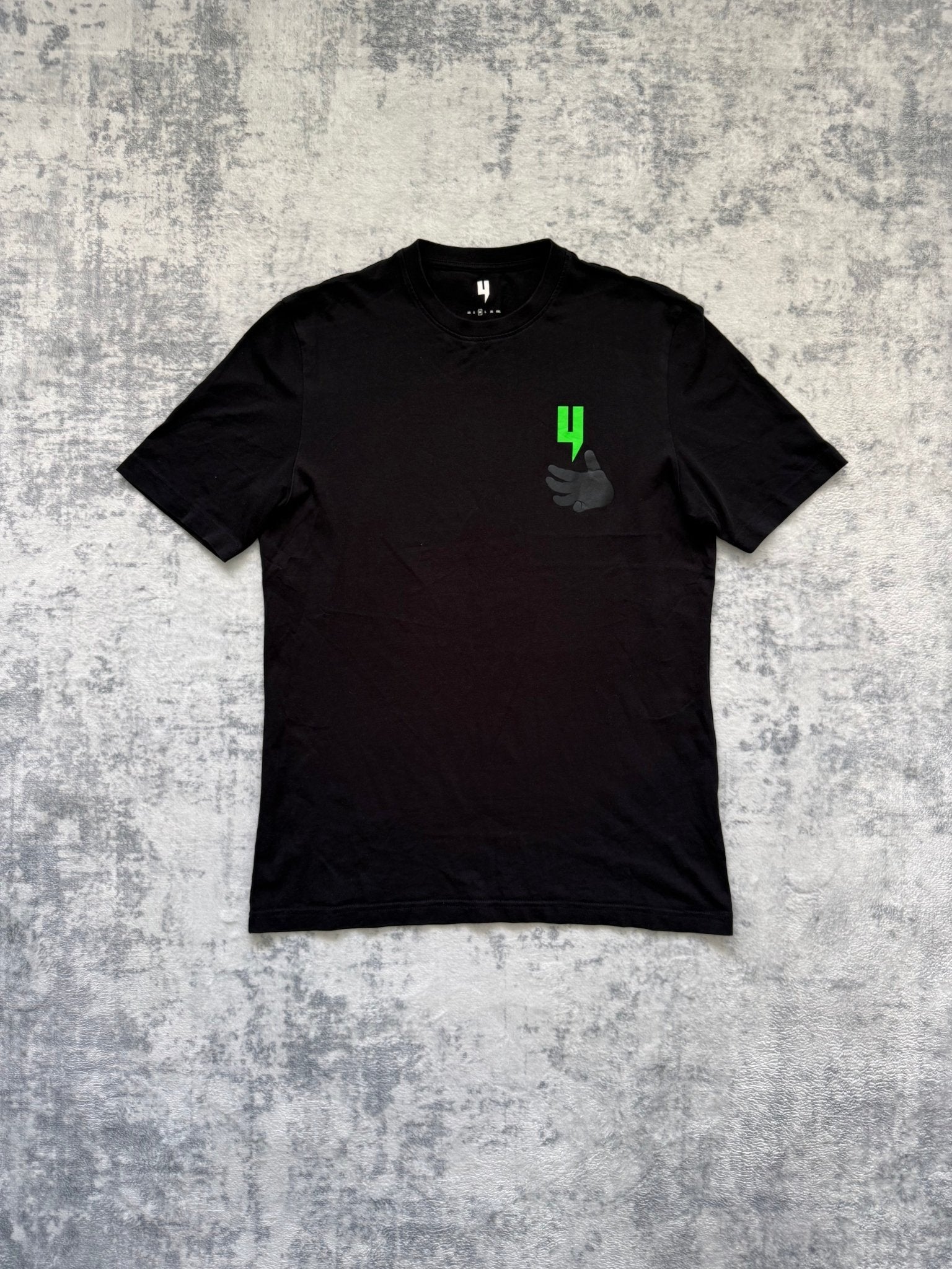 Yelir World T Shirt - M - Active Supply