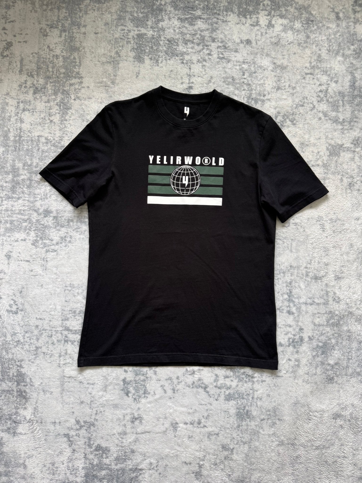 Yelir World T Shirt - M - Active Supply