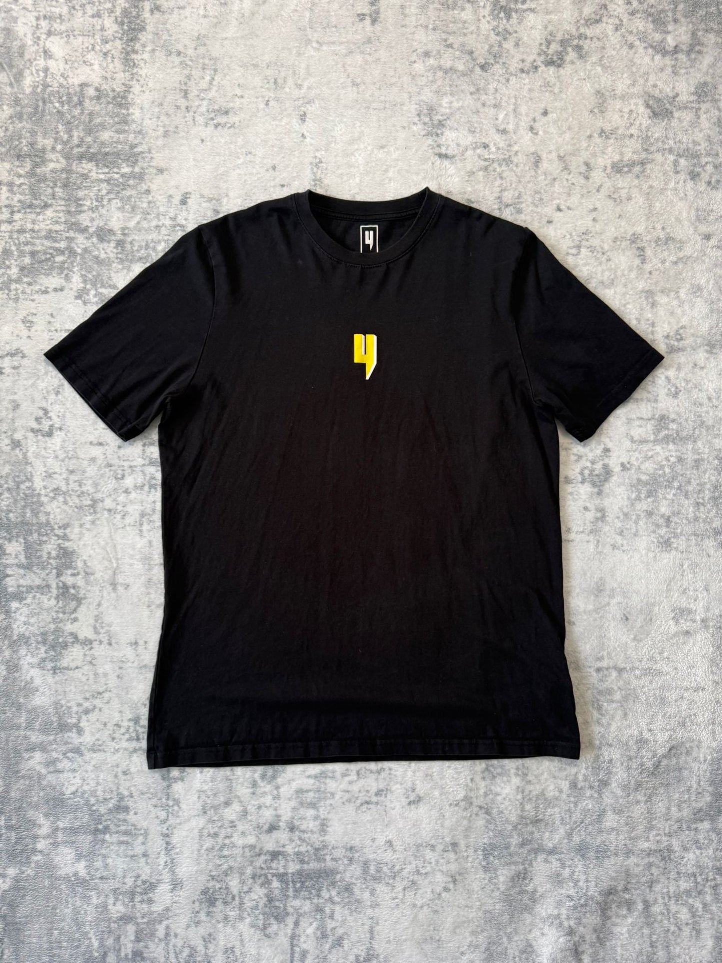 Yelir World T Shirt - XL - Active Supply