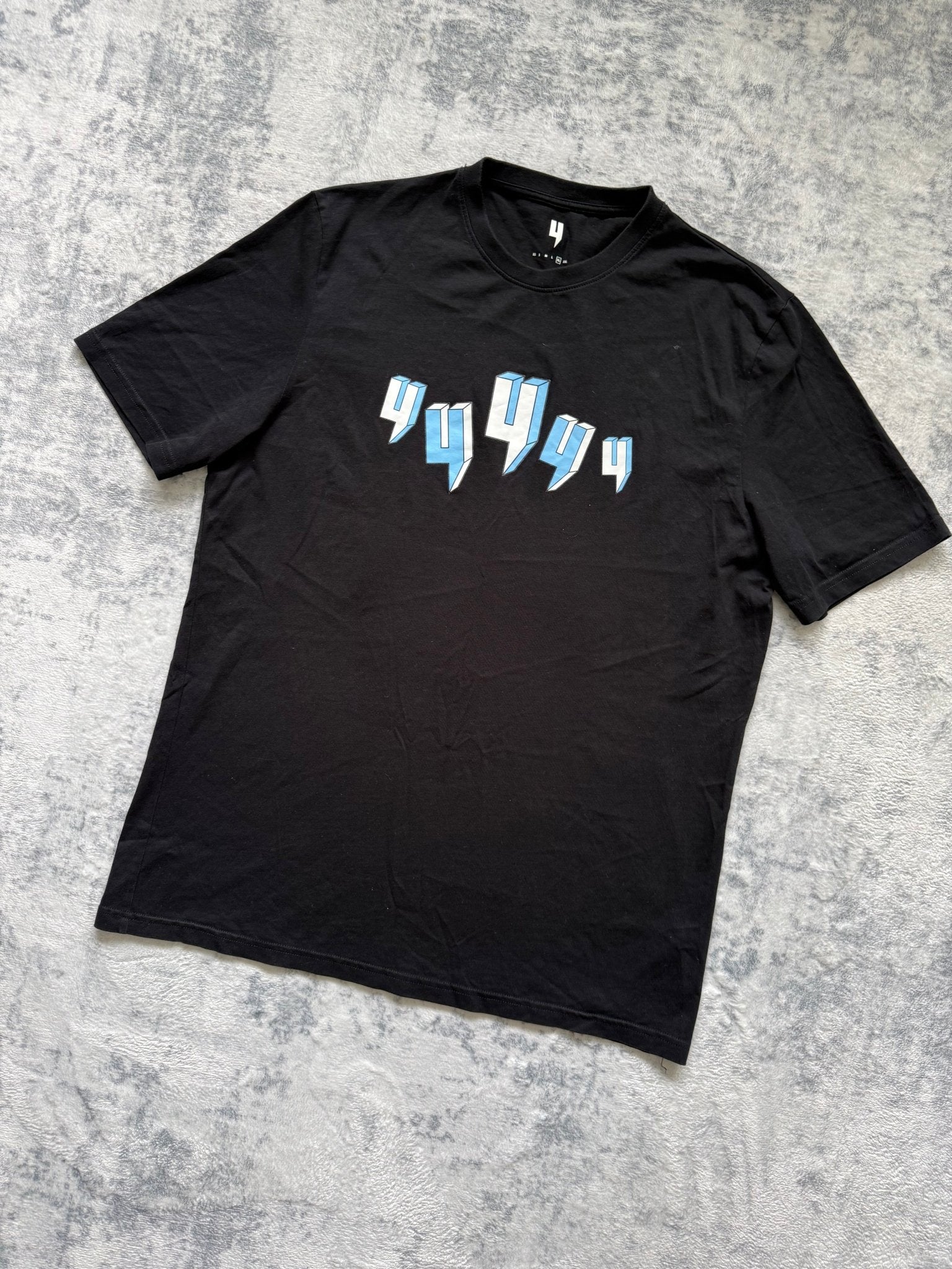 Yelir World T Shirt - XL - Active Supply