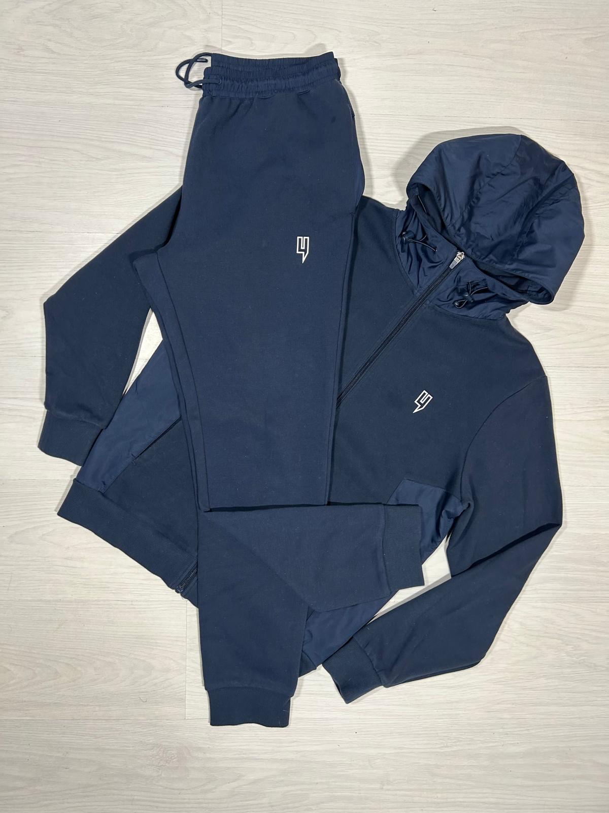 Yelir World Tracksuit - L - Active Supply