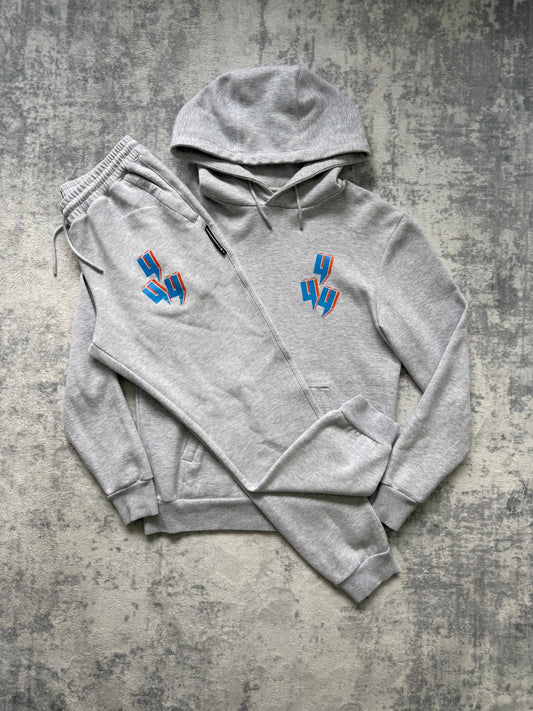 Yelir World Tracksuit - M - Active Supply