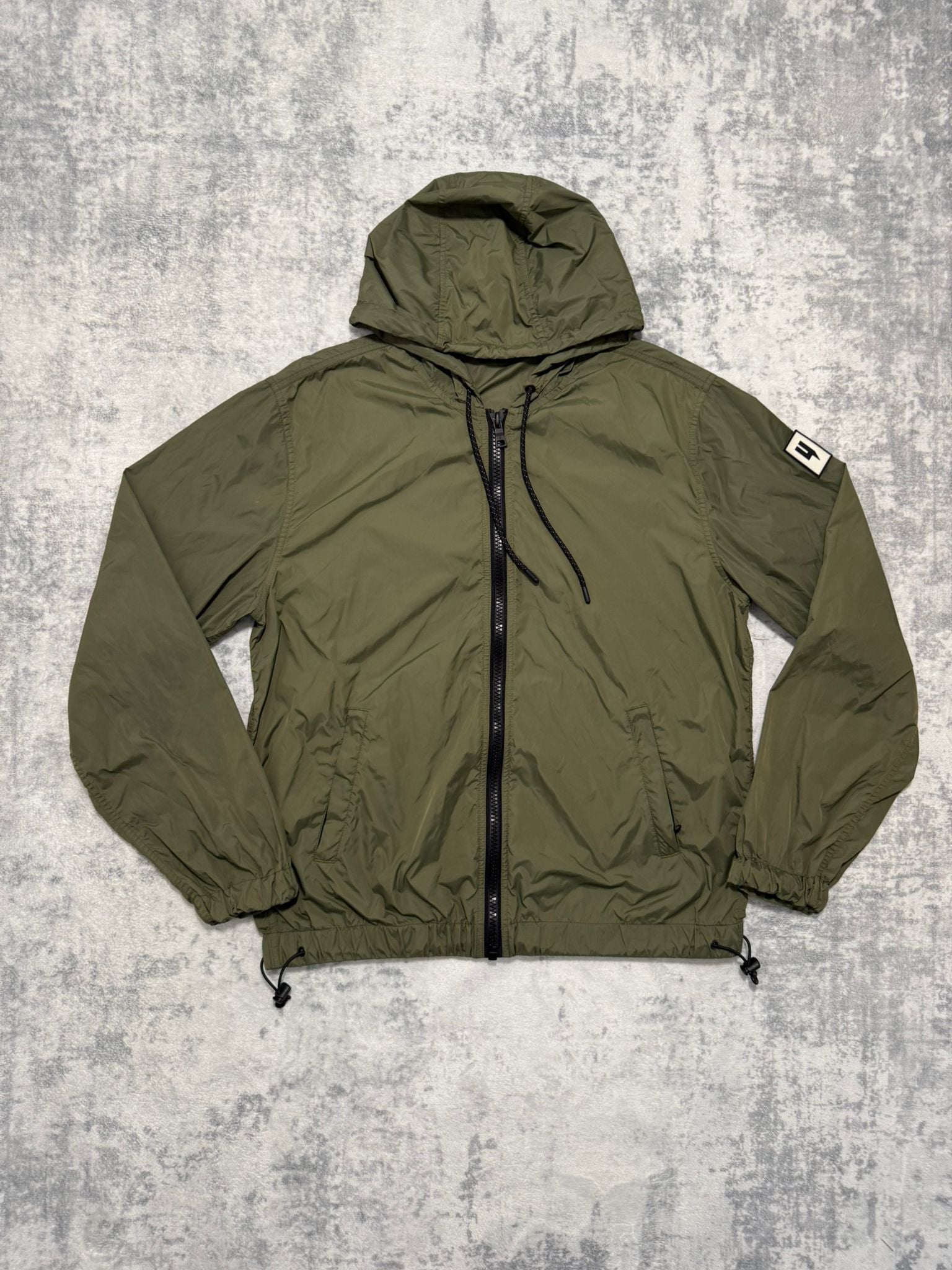 Yelir World Windbreaker - XL - Active Supply