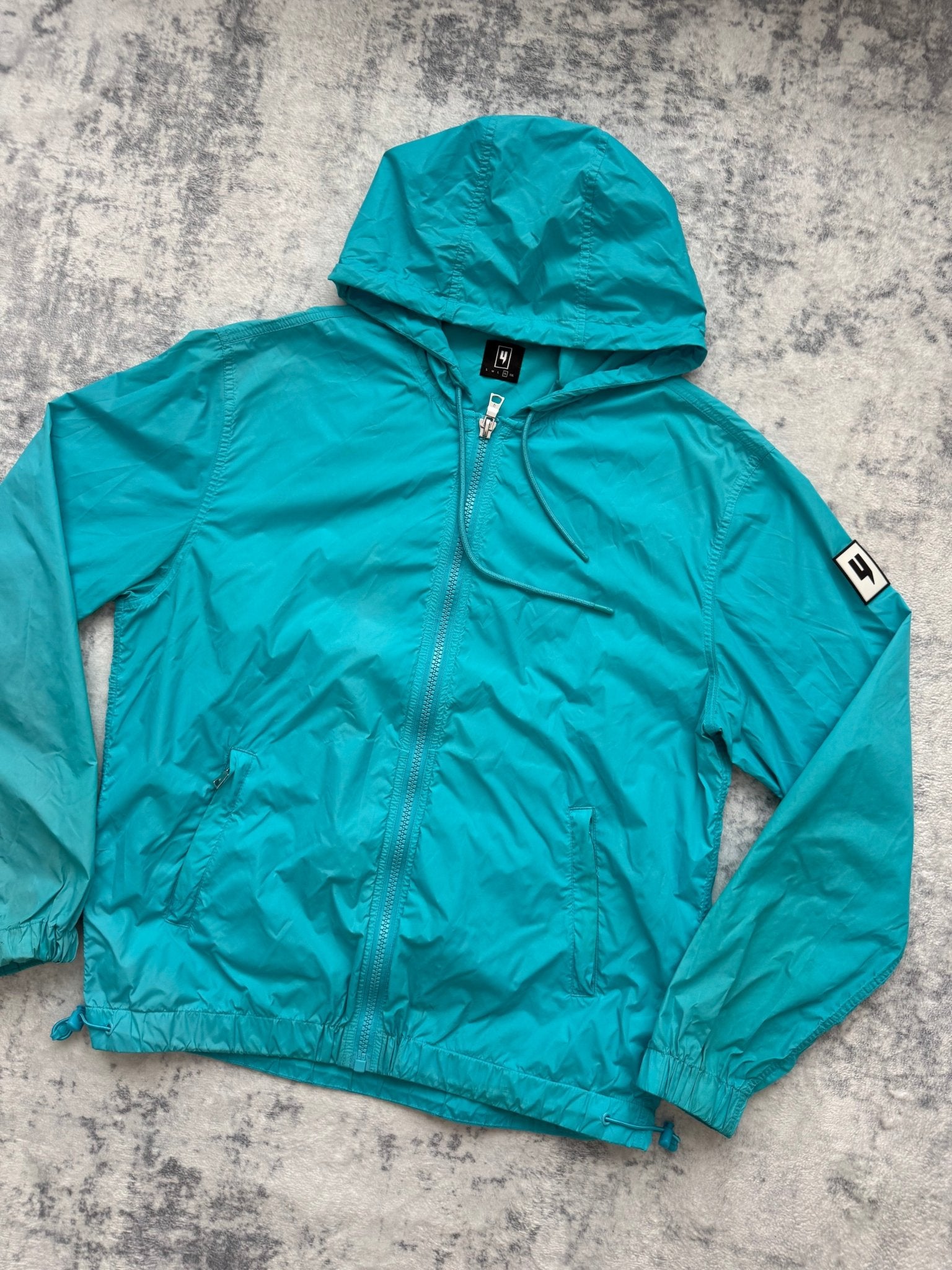 Yelir World Windcheater - XL - Active Supply